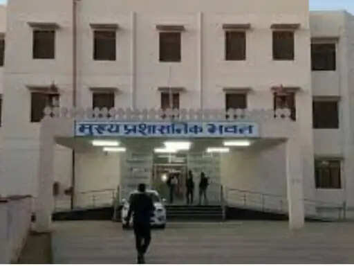 शिक्षक सम्मान के लिए ऑनलाइन आवेदन 11 अगस्त तक: राज्य स्तर पर 66 और जिला स्तर पर 123 टीचर्स को मिलेंगे 21 से 11 हजार रुपए