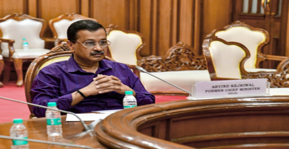 'शांति, विश्वास, आस' सब टूटी, अब शिखर पर बैठकर 'संजय' से पार्टी में महाभारत का हाल सुनेंगे केजरीवाल