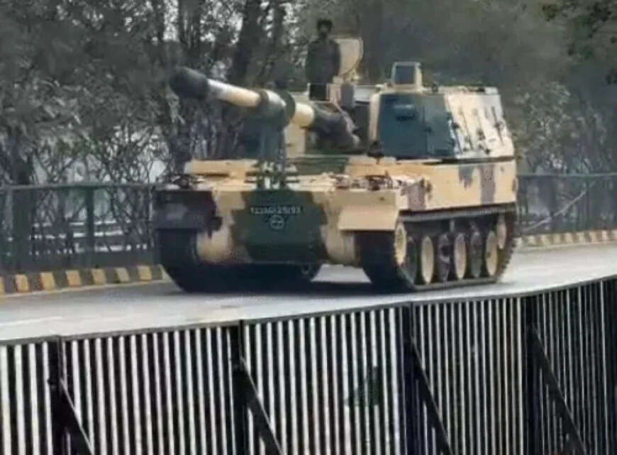 जयपुर की सड़कों पर दिखे सेना के टैंक, वीडियो मे देखें पहली बार छावनी से बाहर होगी आर्मी डे परेड, शुरू हुई भव्य रिहर्सल