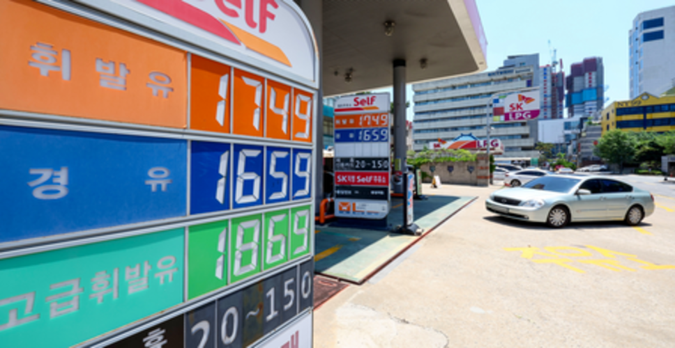 ईरान युद्ध के चलते कच्चे तेल से ज्यादा बढ़ सकते हैं डीजल और जेट फ्यूल के दाम: रिपोर्ट