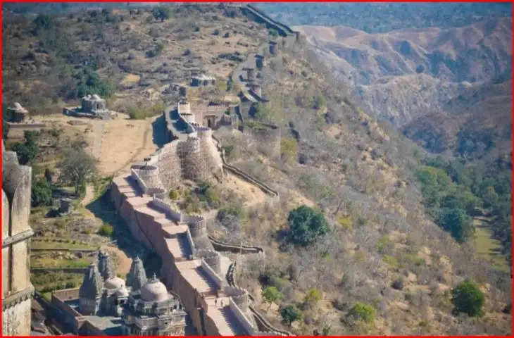 360 किलोमीटर लम्बी दीवार के घेरे बना राजस्थान का ये&nbsp;अभेद्य एवं अजेय किला, वायरल वीडियो में जाने इसका खून से लिखा इतिहास