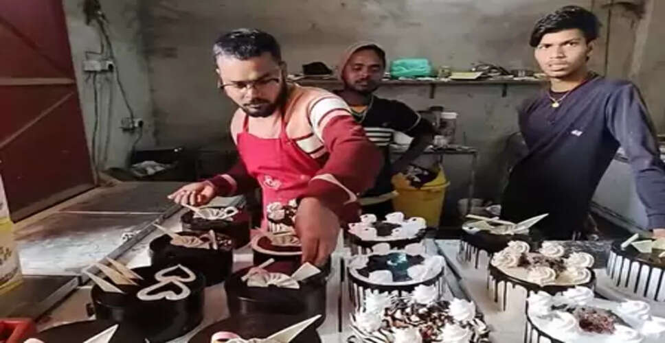 बिहार: पीएमएफई योजना से शेखपुरा में बदली तस्वीर, बेकरी व्यवसाय से ग्रामीण बने आत्मनिर्भर, दे रहे रोजगार