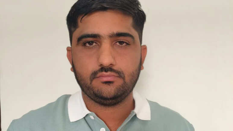 परीक्षा में दूसरे को बैठाकर बना अध्यापक, 5 लाख में तय था सारा खेल, अब टीचर भर्ती में SOG का बड़ा एक्शन