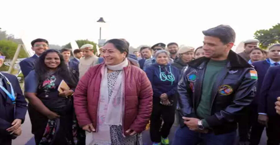 सीएम रेखा गुप्ता ने दिल्ली को एआई आधारित नवाचार केंद्र बनाने के लिए कार्यक्रम का किया शुभारंभ