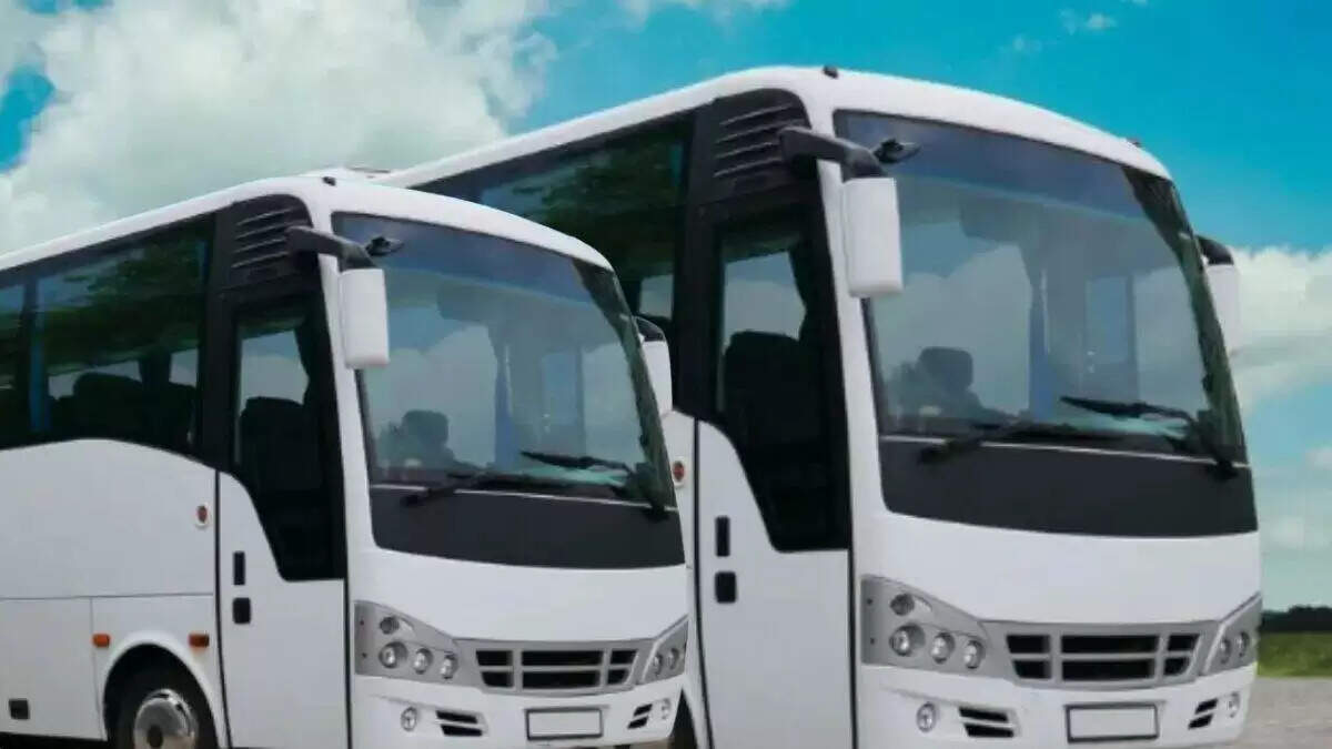 राजस्थान में स्लीपर बसों पर सख्ती, फुटेज में जानें बिना सुरक्षा इंतजाम और बस बॉडी कोड वाली बसों पर चलेगा परिवहन विभाग का डंडा