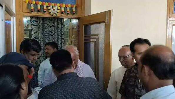 चुनाव प्रचार में उतरे मंत्री मदन दिलावर, प्रहलाद गुंजल पर साधा निशाना; 11 सितंबर को निगम चुनाव