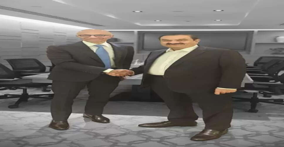 गौतम अदाणी ने सत्य नडेला से की मुलाकात, एआई की अपार क्षमताओं पर हुई चर्चा