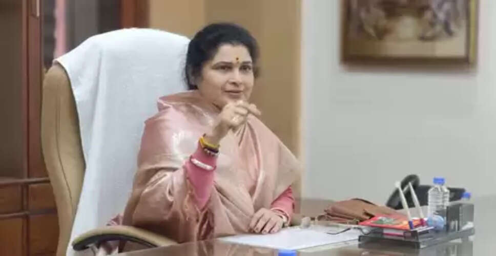 सुरक्षित और आत्मनिर्भर बेटियों का समाज बनाएं: कृष्णा गौर