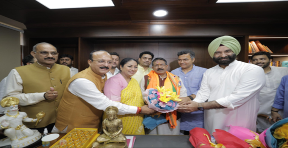 भाजपा नेताओं ने हर्ष मल्होत्रा को दी बधाई, बोले- अब दिल्ली में और मजबूत होगी पार्टी