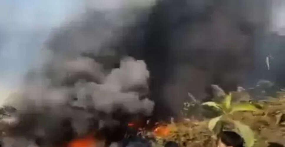 अमेरिका में बड़ा विमान हादसा, इंटरनेशनल एयरपोर्ट पर उड़ान भरते ही कार्गो प्लेन हुआ क्रैश; 4 की मौत और 11 घायल