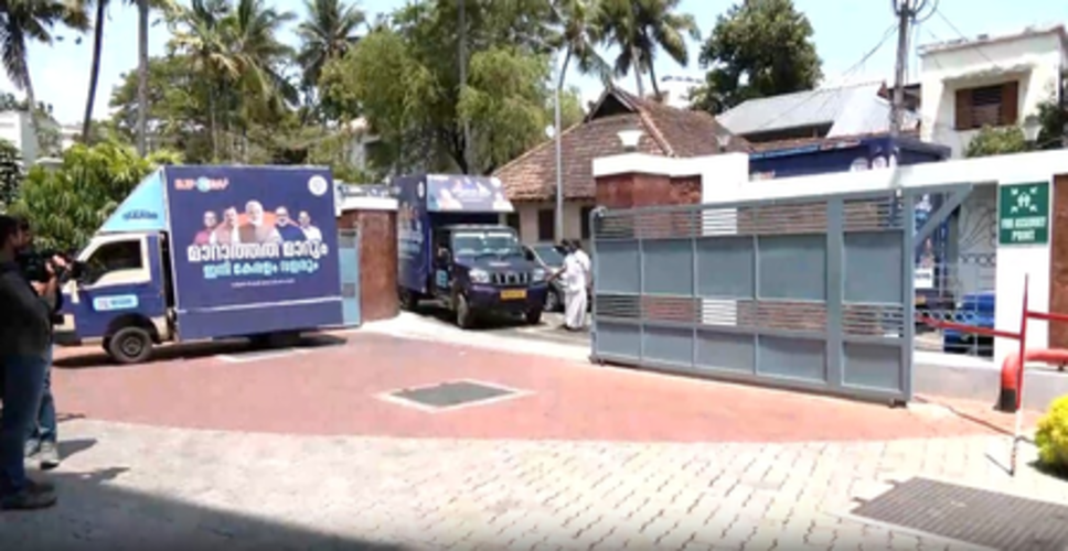 केरल में &lsquo;सील&rsquo; विवाद: भाजपा ने चुनाव आयोग का खटखटाया दरवाजा, साजिश का आरोप