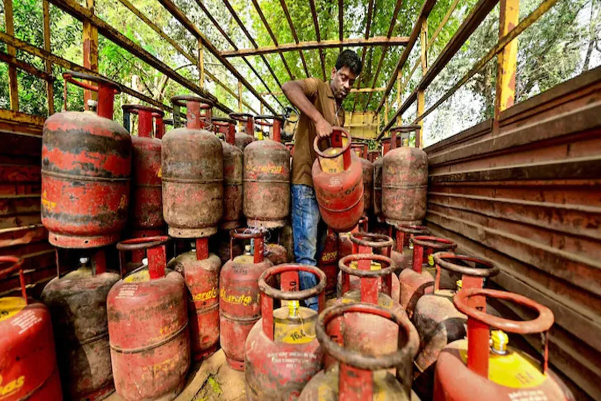 PNG कनेक्शन को लेकर जोधपुर में हलचल, LPG बंद होने की आशंका से लोग असमंजस में