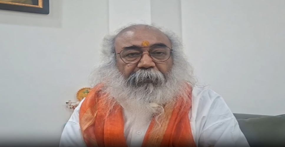आचार्य प्रमोद कृष्णम ने की मोदी सरकार की तारीफ, कहा- अब तो राहुल गांधी के ननिहाल ने भी मान लिया...