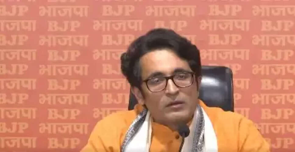 भाजपा नेताओं को धमकाते टीएमसी विधायक का वीडियो वायरल, हार के डर से आतंक और हिंसा का सहारा लेने का आरोप