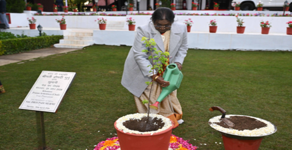 राष्ट्रपति द्रौपदी मुर्मु शुक्रवार को शिमला स्थित सेना प्रशिक्षण कमान का दौरा करेंगी