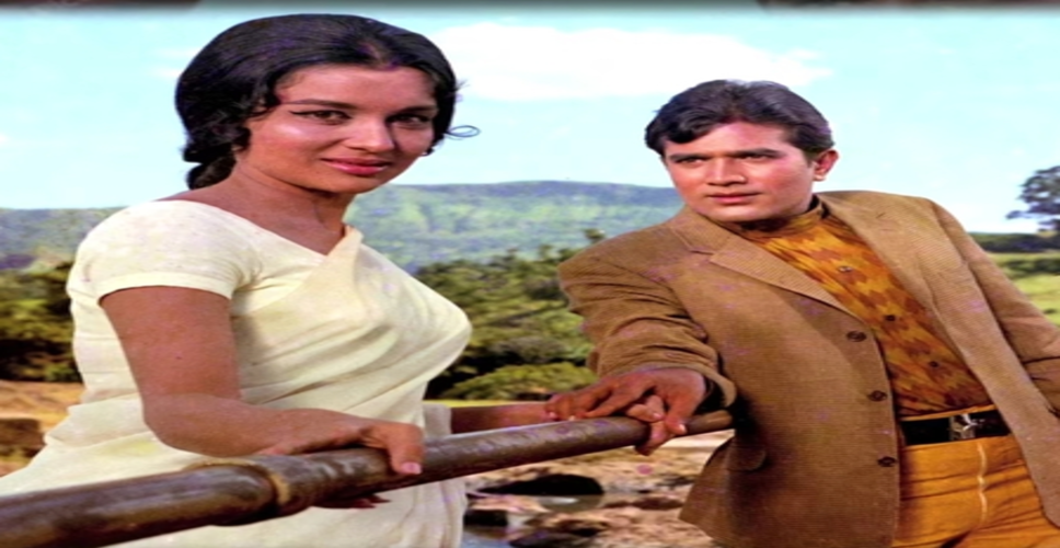 जब राजेश खन्ना के साथ 'कटी पतंग' की शूटिंग के दौरान हुई थी पत्थरबाजी, आशा पारेख ने सुनाया रोचक किस्सा