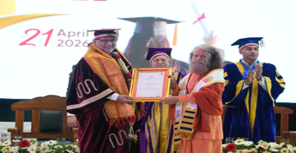 युवाओं को अपनी व्यक्तिगत आकांक्षाओं को राष्ट्र निर्माण के साथ जोड़ना चाहिए: उपराष्ट्रपति