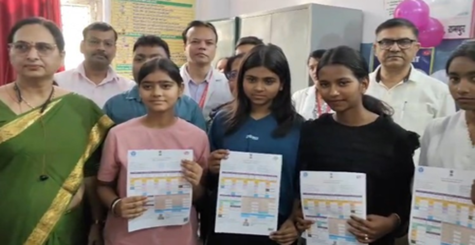 उत्तर प्रदेश: रामपुर में एचपीवी वैक्सीन अभियान शुरू, सर्वाइकल कैंसर से मिलेगी सुरक्षा