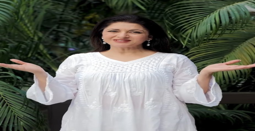 होली के रंगों से पहले भाग्यश्री का 'सुरक्षा कवच', स्किन और बालों के लिए आ गए बेस्ट टिप्स