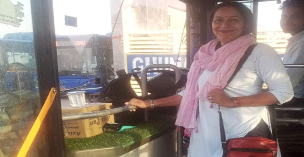 दिल्ली: 23 बस टर्मिनल पर मिलेगा मुफ्त पानी, जलदूत तैनात करने के निर्देश