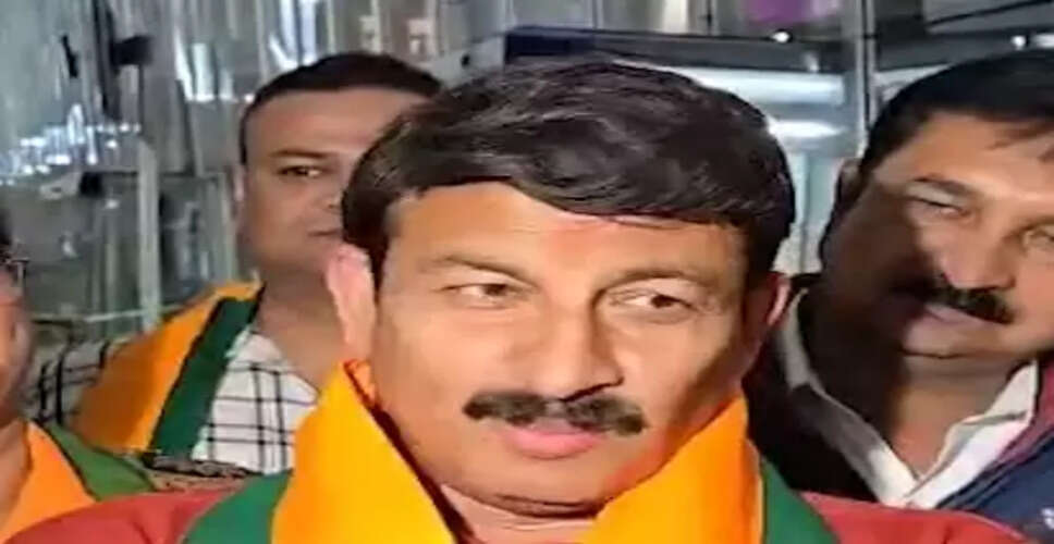 ओवैसी हमारे देश की कौमी एकता में बहुत बड़ी बाधा हैं: मनोज तिवारी