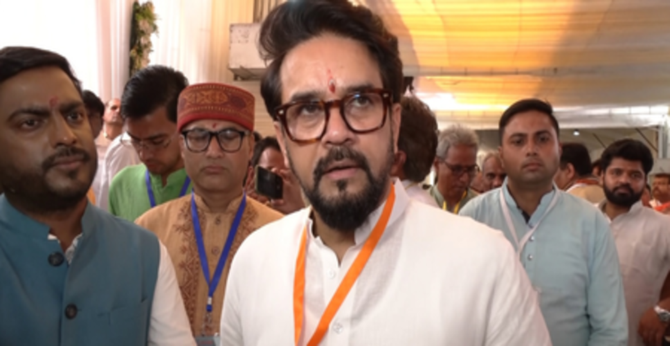 हर भारतीय को संस्कृत सीखनी चाहिए, इसके कई फायदेः अनुराग ठाकुर