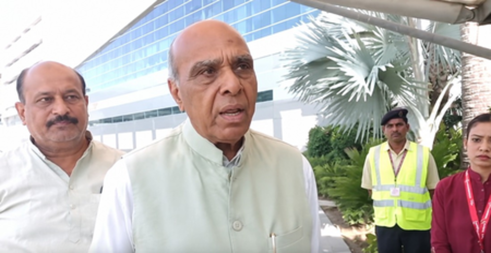 मुहर्रम को लेकर सीएम योगी के निर्देशों का जगदंबिका पाल ने किया समर्थन