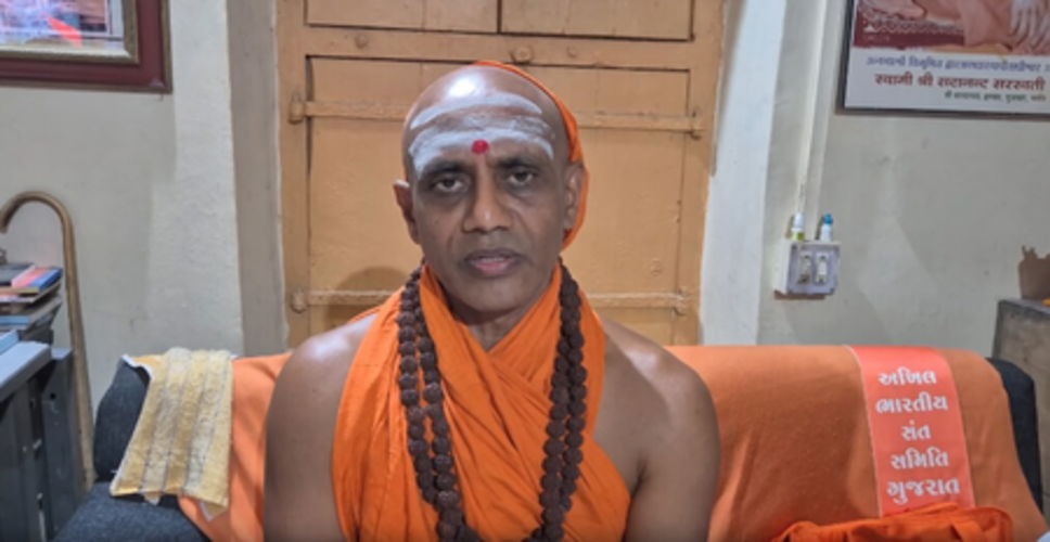 संत मुक्तानंद स्वामी ने किया दावा, मंदिर परिसर था भरूच की जामा मस्जिद