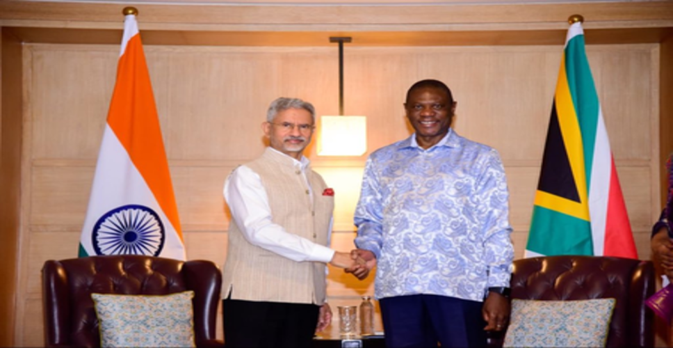 एस जयशंकर से मिले दक्षिण अफ्रीकी उप-राष्ट्रपति मशातिले, व्यापार और निवेश बढ़ाने पर जोर