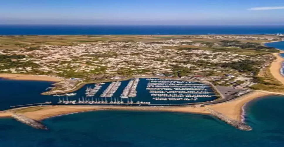 फ्रांस: पैदल यात्रियों को रौंदते चली गई बेकाबू कार, दो की हालत गंभीर, संदिग्ध गिरफ्तार