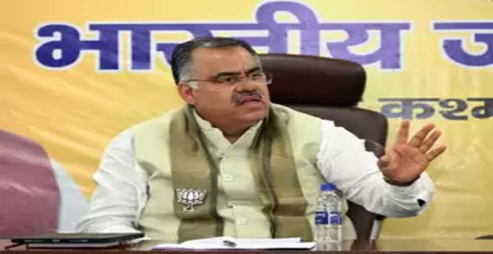 विदेशी आकाओं की तालियां बंटोरने के लिए राहुल गांधी भारत-विरोधी कैंपेन चला रहे: तरुण चुघ