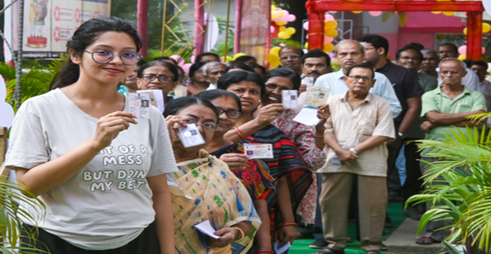 बंगाल में मतदान: एनडीए के नेता बोले, बंगाल में बन रही है डबल इंजन सरकार