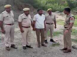 गुटखा खाने की आदत से परेशान पति ने पत्नी की कर दी हत्या, फुटेज में देंखे उदयपुर घुमाने ले जाकर कार में दबाया गला; हार्ट अटैक की झूठी कहानी बनाई