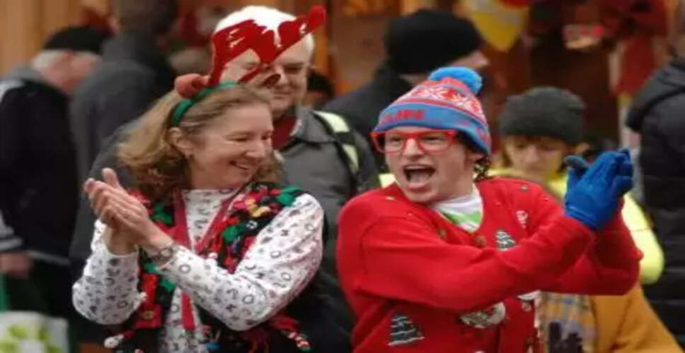 'चार्ल्स डिकेन्स' की एक किताब जिसने क्रिसमस को इंसानियत का त्योहार बना डाला