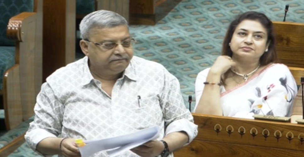 2027 यूपी चुनाव में 50 प्रतिशत टिकट महिलाओं को दें : कल्याण बनर्जी