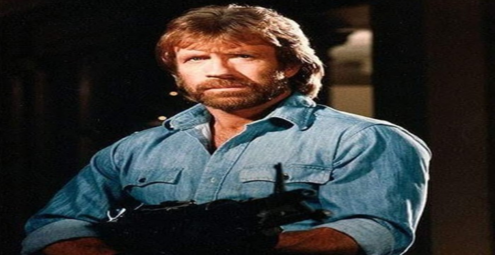 एक्शन स्टार चक नॉरिस का निधन, अक्षय कुमार बोले - उनकी फिल्मों से बहुत कुछ सीखा