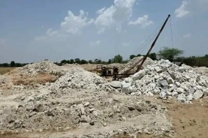 भीलवाड़ा में अवैध खनन का सनसनीखेज मामला, पुलिस और रसूखदारों पर मिलीभगत के आरोप