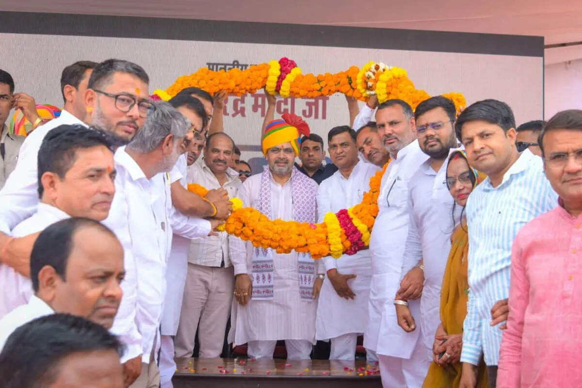 जमवारामगढ़ में ‘मन की बात’ बना सियासी संदेश का मंच, सीएम भजनलाल ने कार्यकर्ताओं संग सुना कार्यक्रम