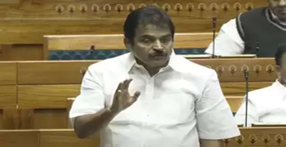 मोबाइल में संचार साथी ऐप अनिवार्य करने के निर्देश को केसी वेणुगोपाल ने बताया असंवैधानिक