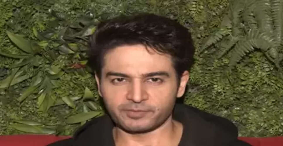 'बिग बॉस 19' के विनर गौरव खन्ना ने किया खुलासा, आखिर रूपाली गांगुली क्यों नहीं आई उनके बर्थडे पार्टी में?