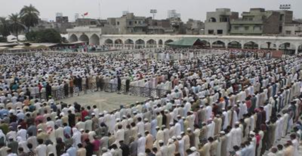 हैदराबाद में जुम्मात-उल-विदा की नमाज को लेकर ट्रैफिक प्रतिबंध, चारमीनार इलाके में डायवर्जन लागू