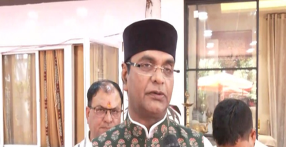 महिला आरक्षण बिल को भाजपा ने बताया ऐतिहासिक कदम, विपक्ष ने इसे बताया दिखावा