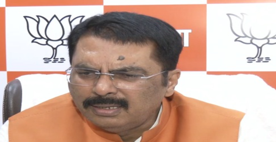 सियासी दल बोले, जनसांख्यिकीय बदलाव पर उच्चस्तरीय समिति गठन का स्वागतयोग्य कदम