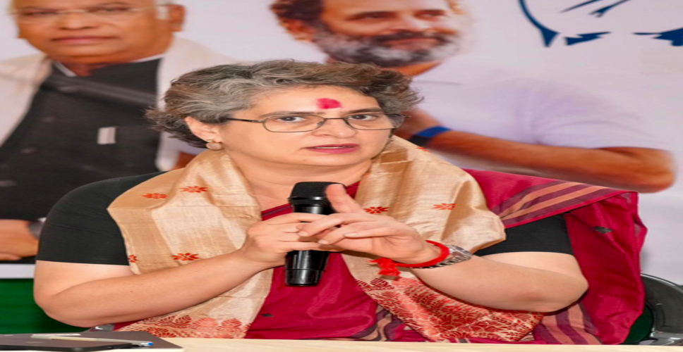 &lsquo;भारत हमेशा सही के लिए खड़ा रहा है', पीएम मोदी के इजरायल दौरे पर कांग्रेस सांसद प्रियंका गांधी वाड्रा