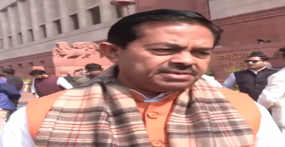 सदन का हर सत्र महत्वपूर्ण, विपक्ष करे सदन में चर्चा: बी.एल. वर्मा