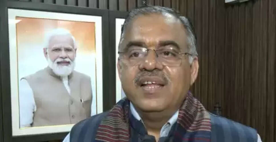 एसआईआर देश के लिए जरूरी, ममता बनर्जी जनता को भ्रमित न करें: तरुण चुघ