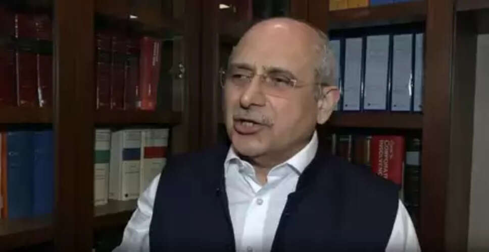 कुलदीप सेंगर की जमानत पर नलिन कोहली बोले, कोर्ट के फैसले का राजनीतिकरण न करें