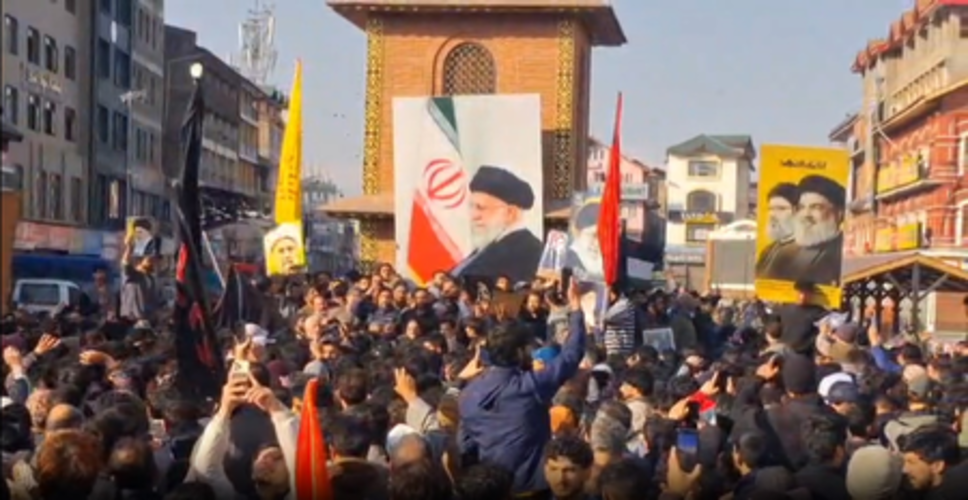 ईरान के सुप्रीम लीडर अयातुल्ला खामेनेई की मौत पर जम्मू-कश्मीर में आक्रोश, मुख्यमंत्री उमर अब्दुल्ला ने की शांति की अपील