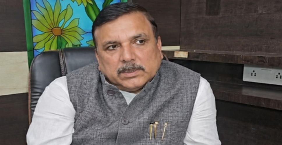 उत्तर प्रदेश में कानून-व्यवस्था पर संजय सिंह उठाए सवाल