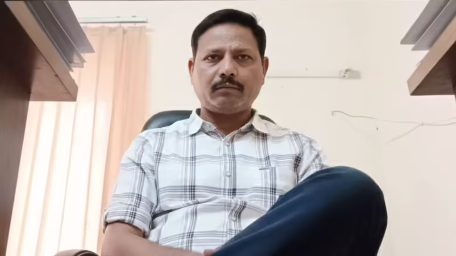 दौसा तहसीलदार विवाद: गजानंद मीणा ने विधायक दीनदयाल बैरवा से सार्वजनिक रूप से माफी मांगी